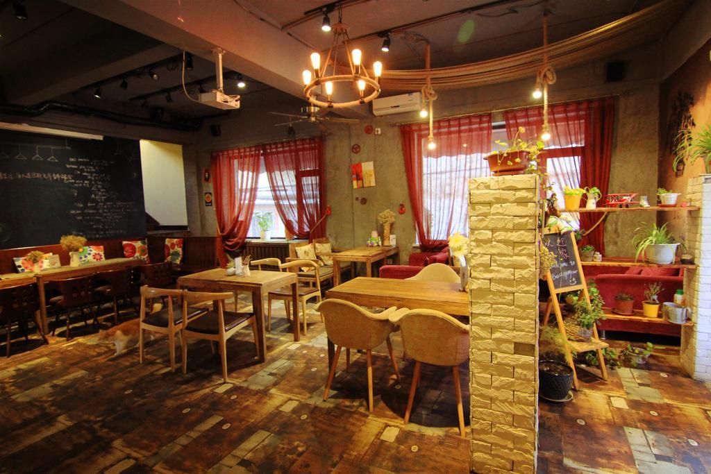 Dalian Buzz Light Year Youth Hostel Zewnętrze zdjęcie