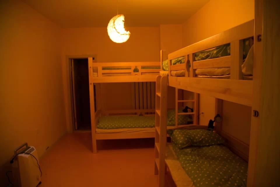 Dalian Buzz Light Year Youth Hostel Zewnętrze zdjęcie